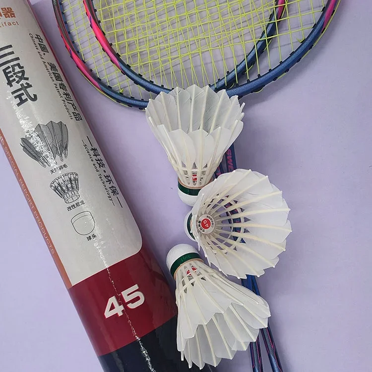 Grafite completa Badminton Raquete Set, melhor vendedor varejista, fibra de carbono, petecas híbridas