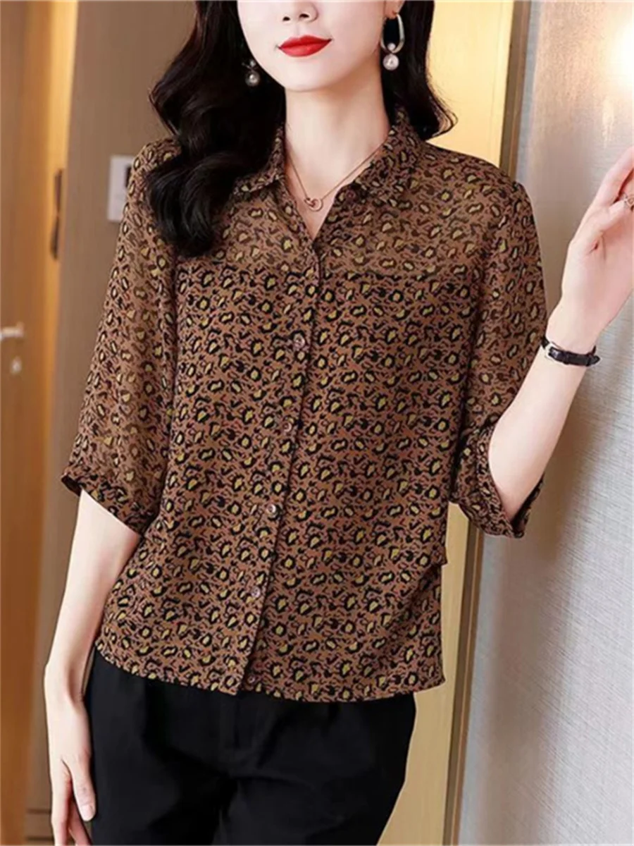 4XL Loose Women Spring Summer Blouses Shirts Lady Fashion Casual Half Sleeve Turn-down Printing T-shirt Blusas Tops WY0658