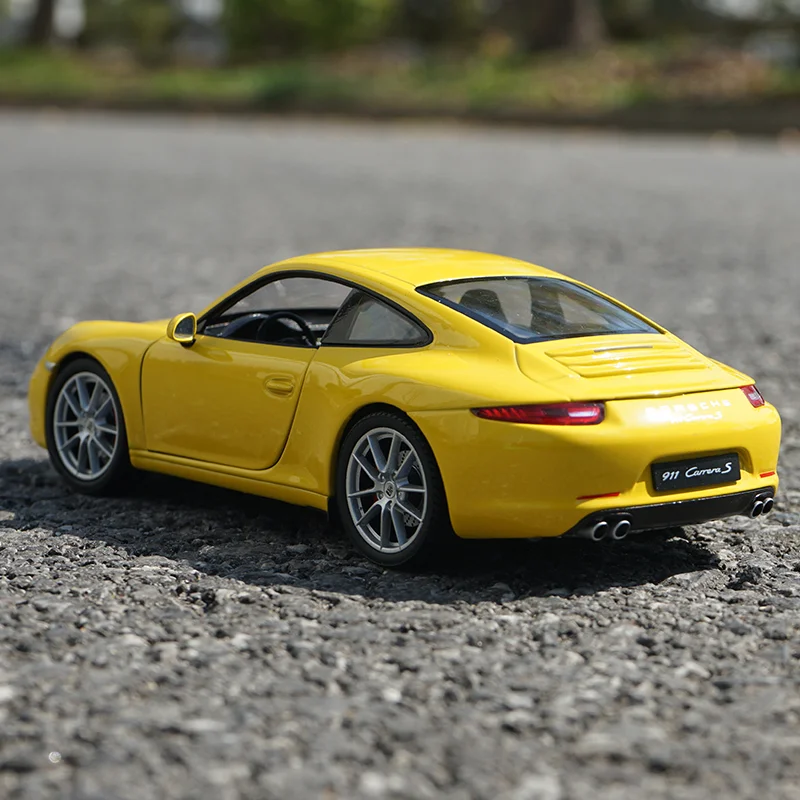 WELLY 1:24 Porsche 911 Carrera S 991 Coupe Alloy Sports Car Model Diecasts Metal Toy Racing Car Model Simulation Childrens Gifts