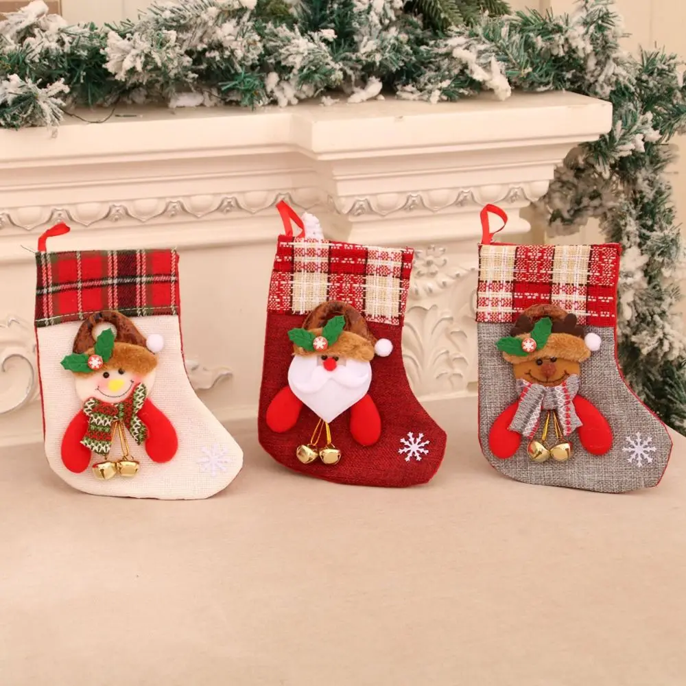 Cute Linen Christmas Socks Santa Claus Snowman Elk Large Capacity Candy Gift Bags Exquisite with Bells Christmas Stockings