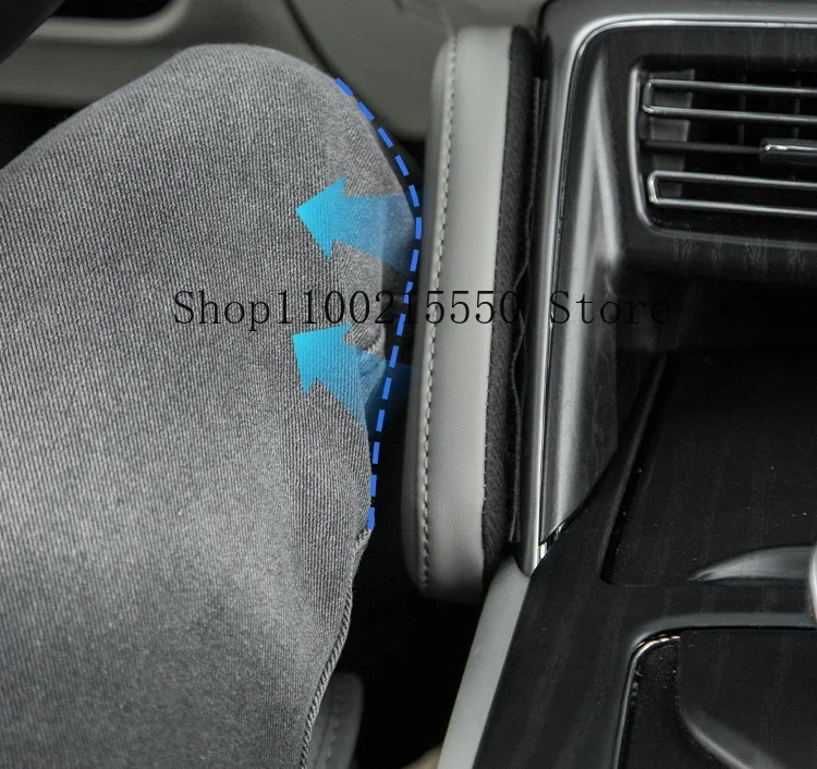 For BYD TANG 21-24 Copilot Leather Leg Cushion,Car Interior Decoration Modification Accessories Refit