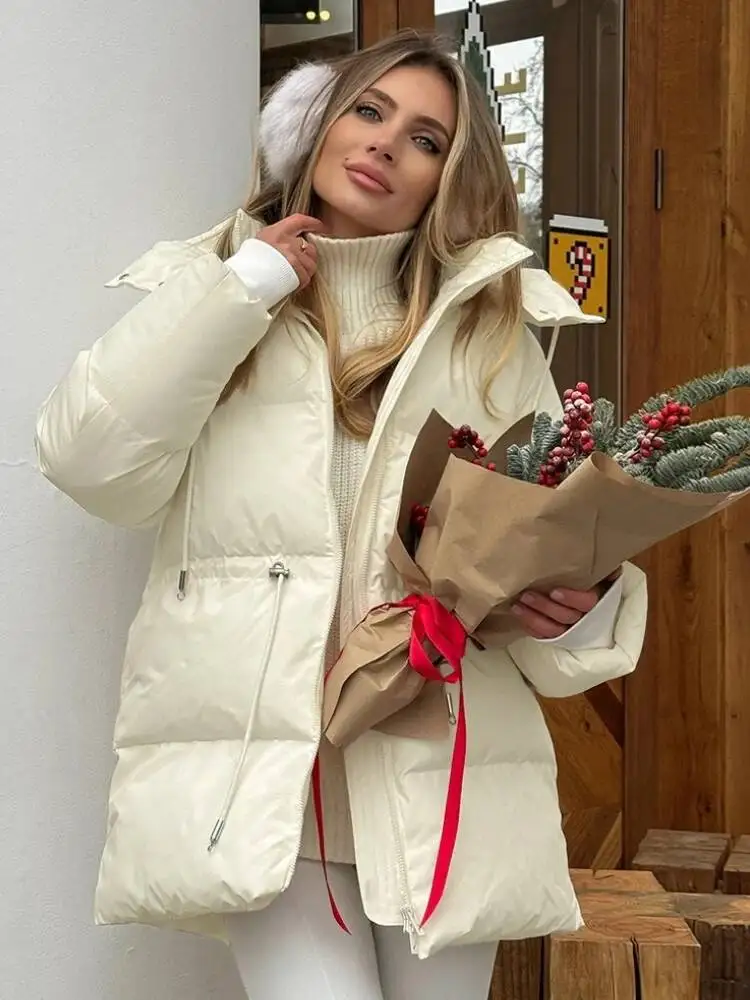 

Tossy зимнее пальто с капюшоном на талии для женщин, однотонное повседневное теплое пальто с длинными рукавами, 2025 г., женские модные парки