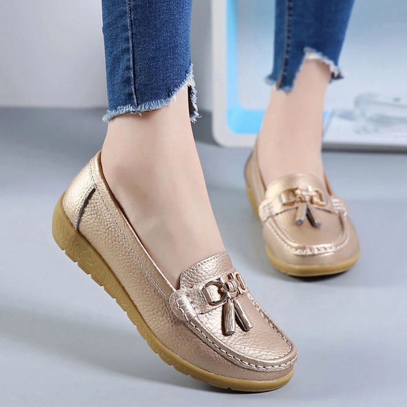 2022 Women Shoes Spring Autumn Cow Leather Flats Women Footwear Slip On Loafers Mother Moccasins Shoes Female Large Size 35-43