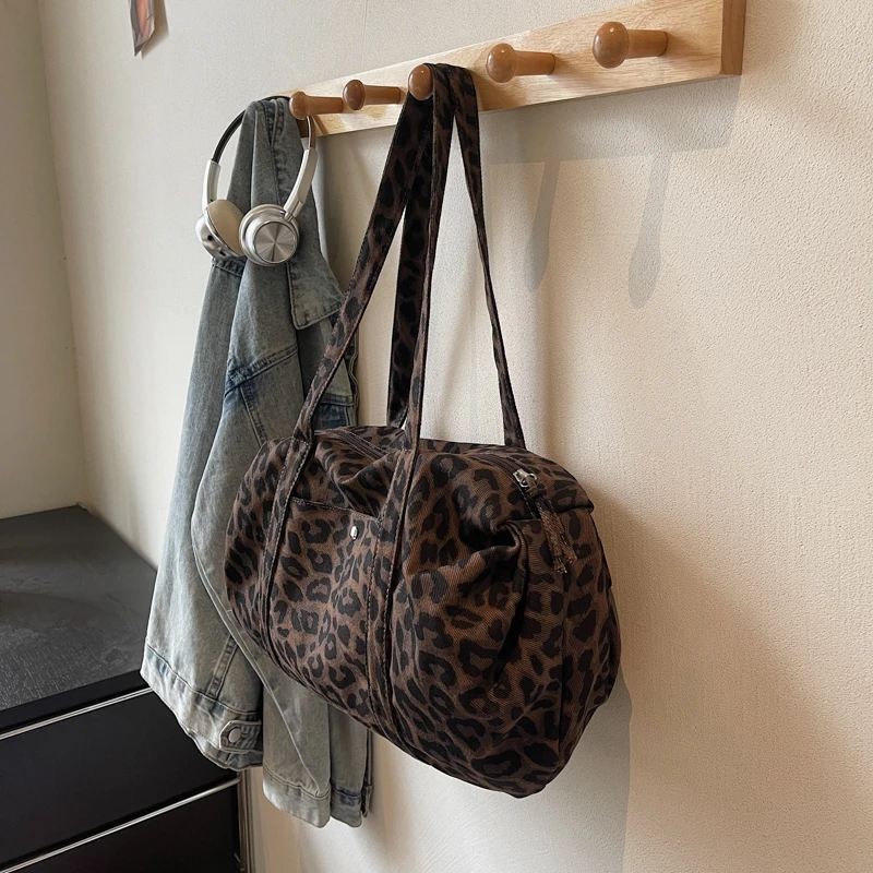 Leopardenmuster-Tragetasche für Damen, große Canvas-Umhängetasche, vielseitige Crossbody-Handtasche, Damen-Shopper-Tasche für Reisen, Arbeit und Alltag. – Detail 33