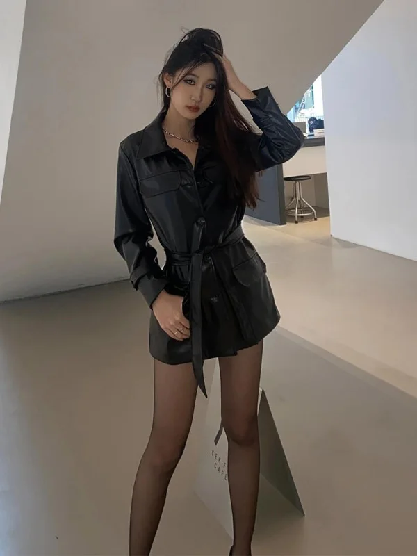 

Retro Style Black PU Leather Jacket Women's Belted Mid-Length Biker Coat Trendy Autumn 2025 Polyester Fiber Long Sleeve