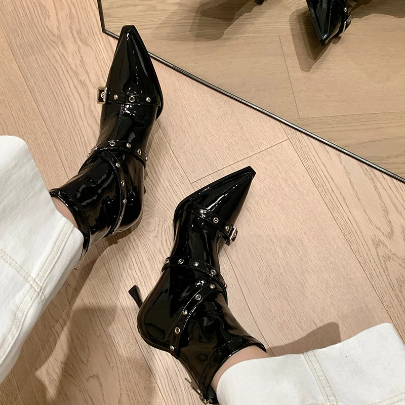 

Arden Furtado Autumn Black Patent Leather Short boots pointy Stilettos Heels Back zipper Europe America rivet Modern boots
