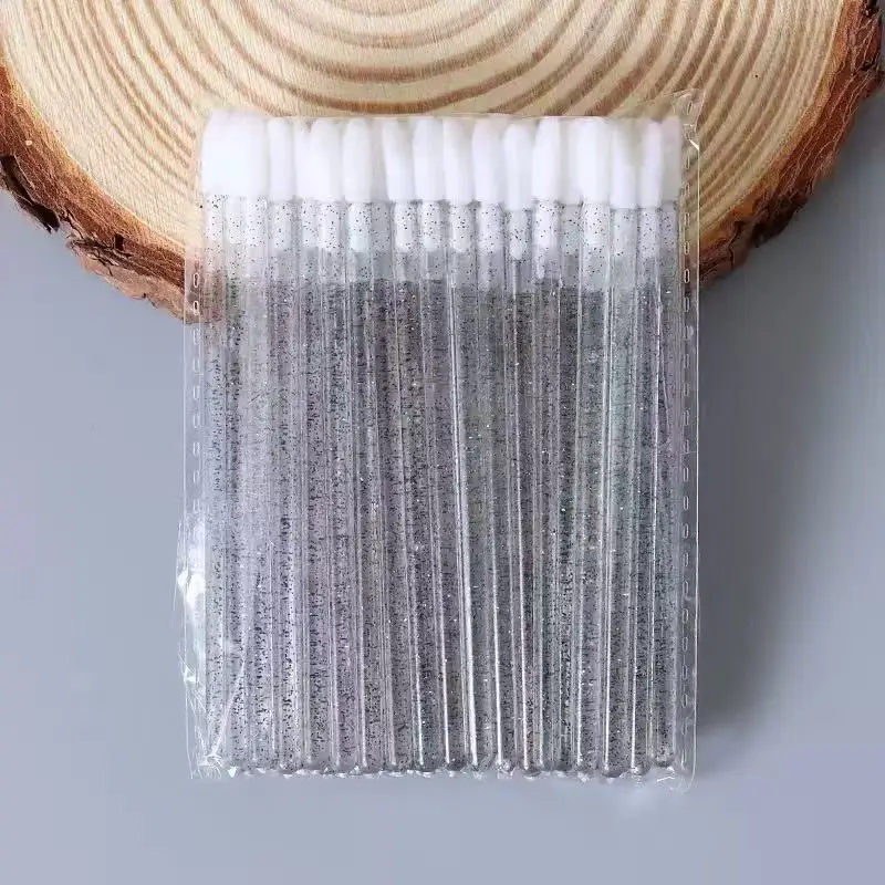 Wholesale1000 PCS Perfektes bestes Make-up-Werkzeug Hotting Lippenpinsel Damen Accessoires Lippenstift Einweg-Glanzstäbe Applikator