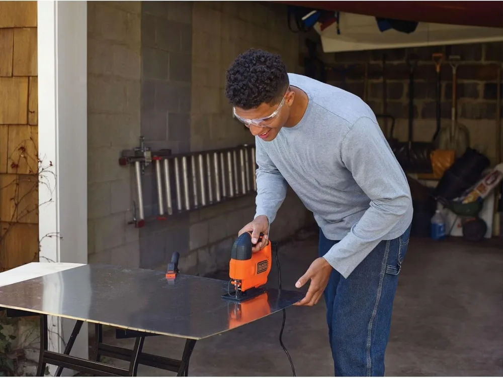 4.5アンペアのジグソー、3000 SPM、最大45度の斜めカットが可能 ° 、クイックブレードチェンジ