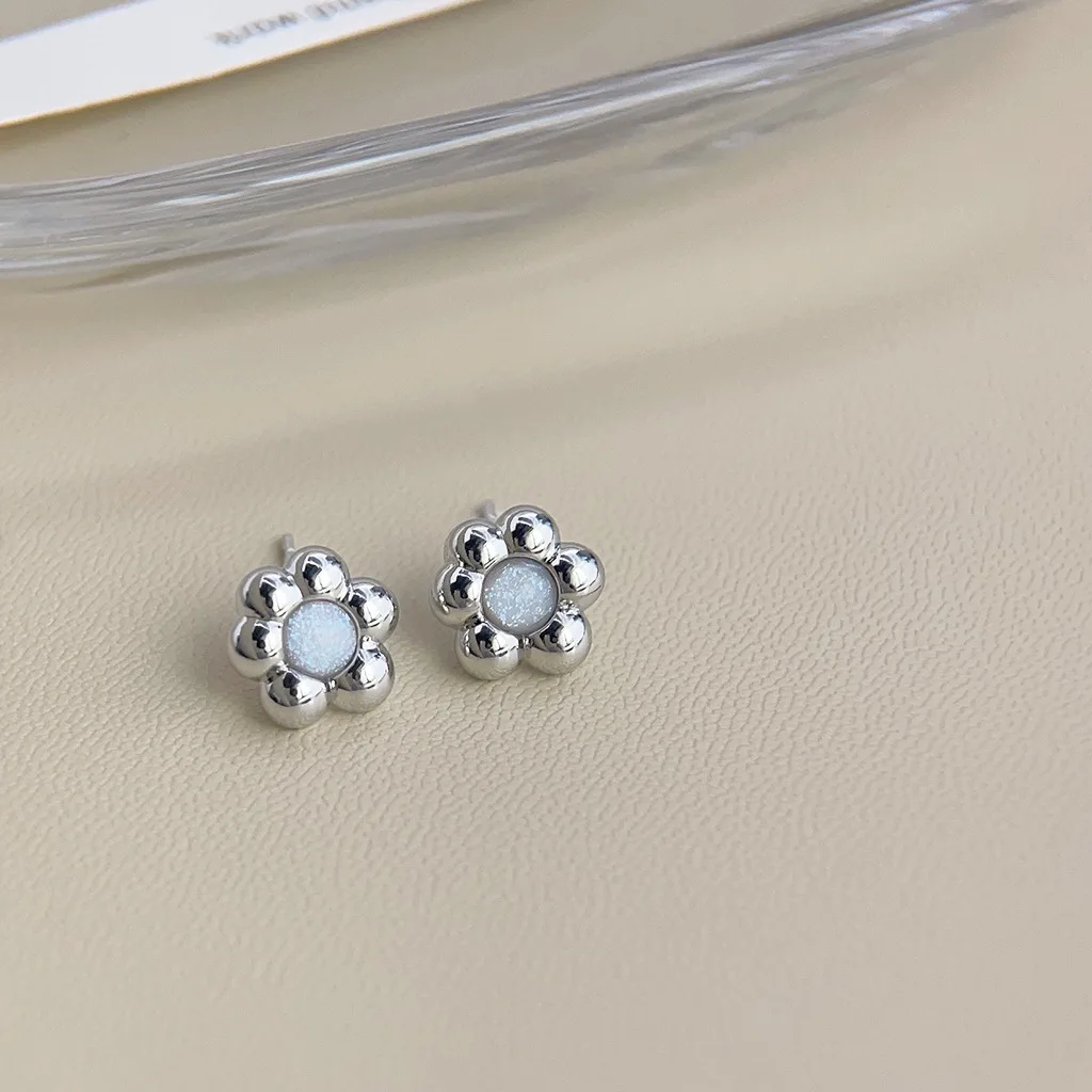DIY accessories Old money style retro black agate stud earrings cold wind temperament zircon earrings personalized versatile hig view 6