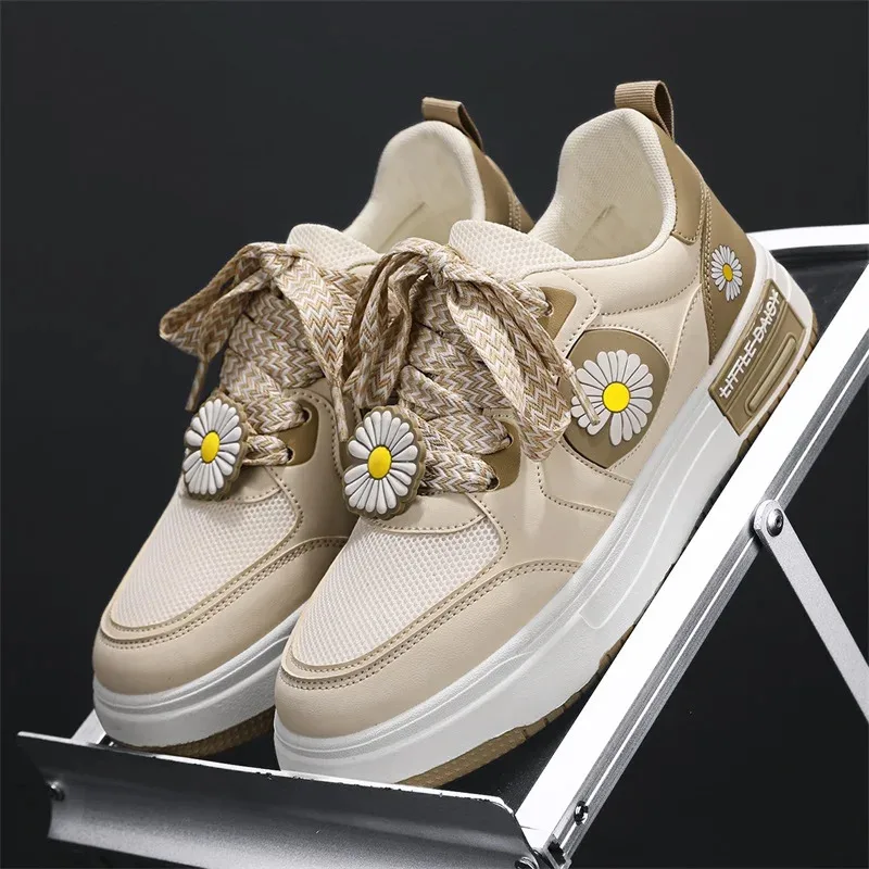 

2025 Autumn White New Korean Edition Student Height Increasing Breathable Sports Trend Casual Shoes