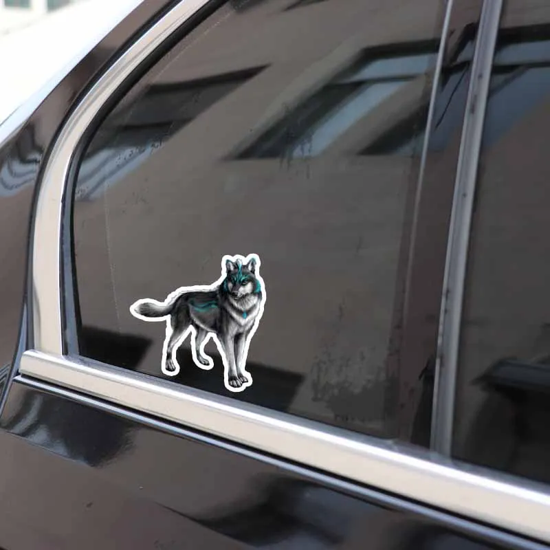 Y234# 15cm Car Sticker Luminous Wolf King Waterproof Vinyl Decal Car Accessories Pegatinas Para Coche DIY Car Styling