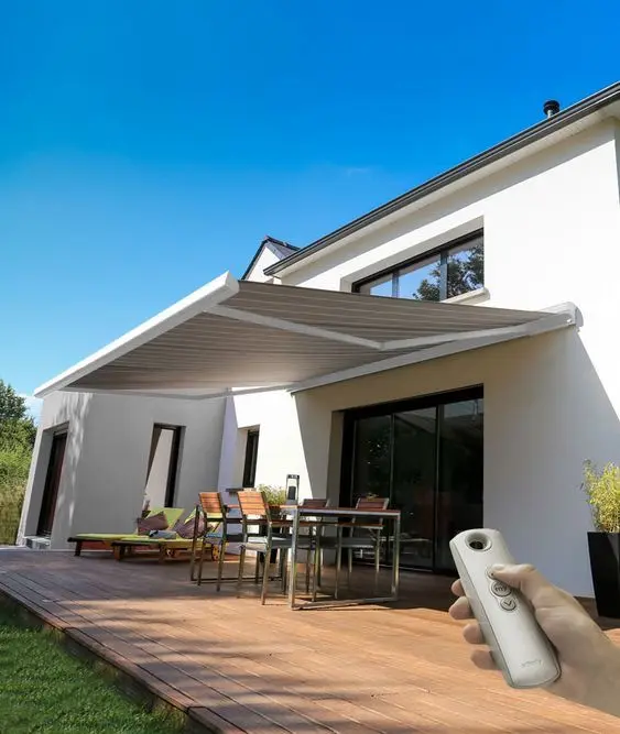 Electric Heavy Duty Awning Outdoor Restaurant Motorized Wall Mounted Garage Sun Shade Balcony Retractable Full Cassette Awnings