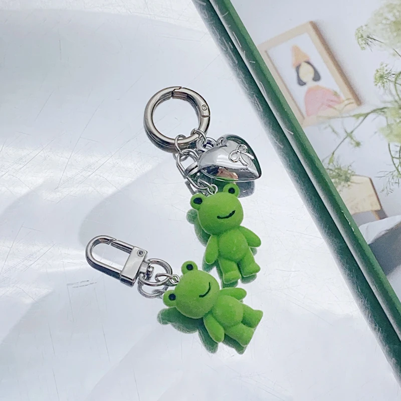 1PC Cute Resin Plush Fun 3D Frog Keychain For Car Bag Pendant DIY Accessories Creative Gift