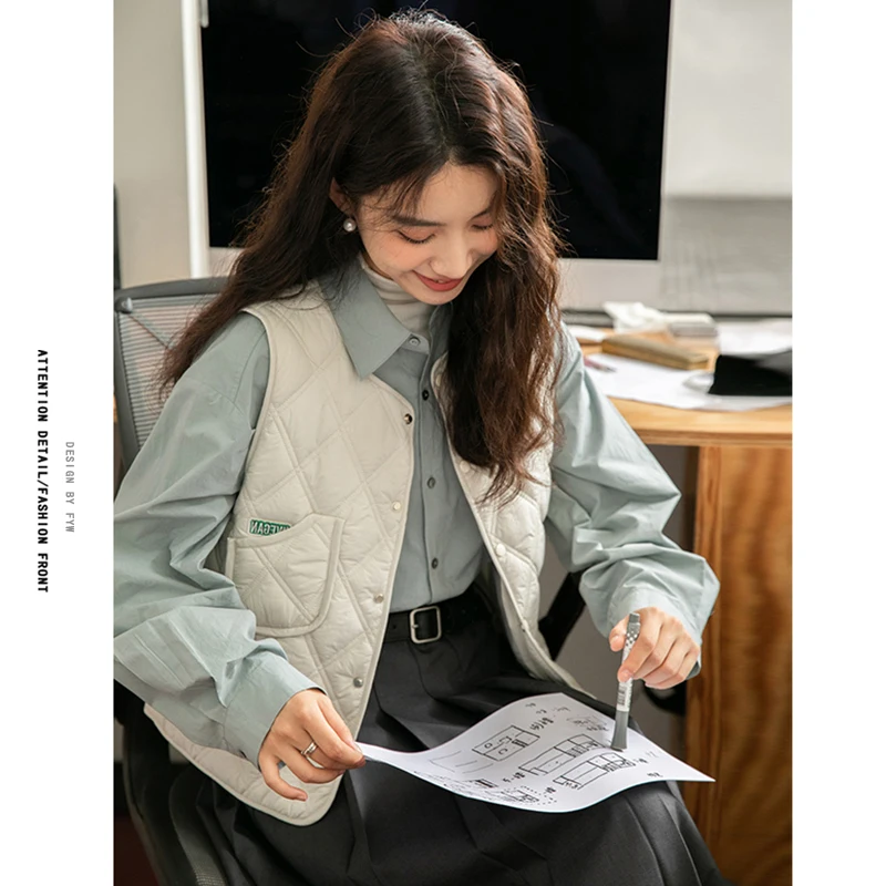 

Fall 2024 Women's ort Vest Jaet Quilted Diamond Pattern College Sle Outerwear Commute Faion Pure Color Other00% Mate...