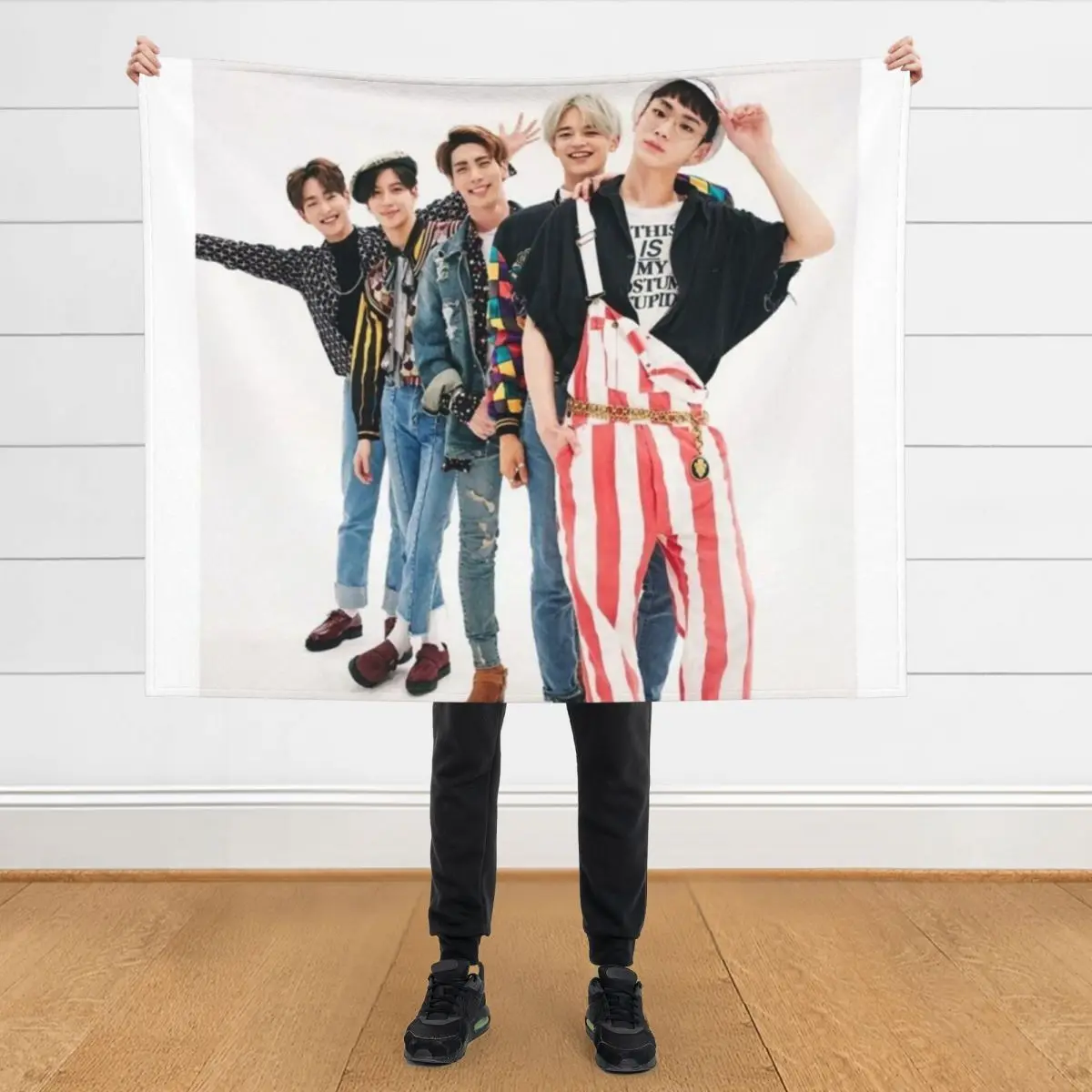 

SHINee 1 of 1 Throw Blanket Personalized Gift Single Luxury Thicken cosplay anime Blankets