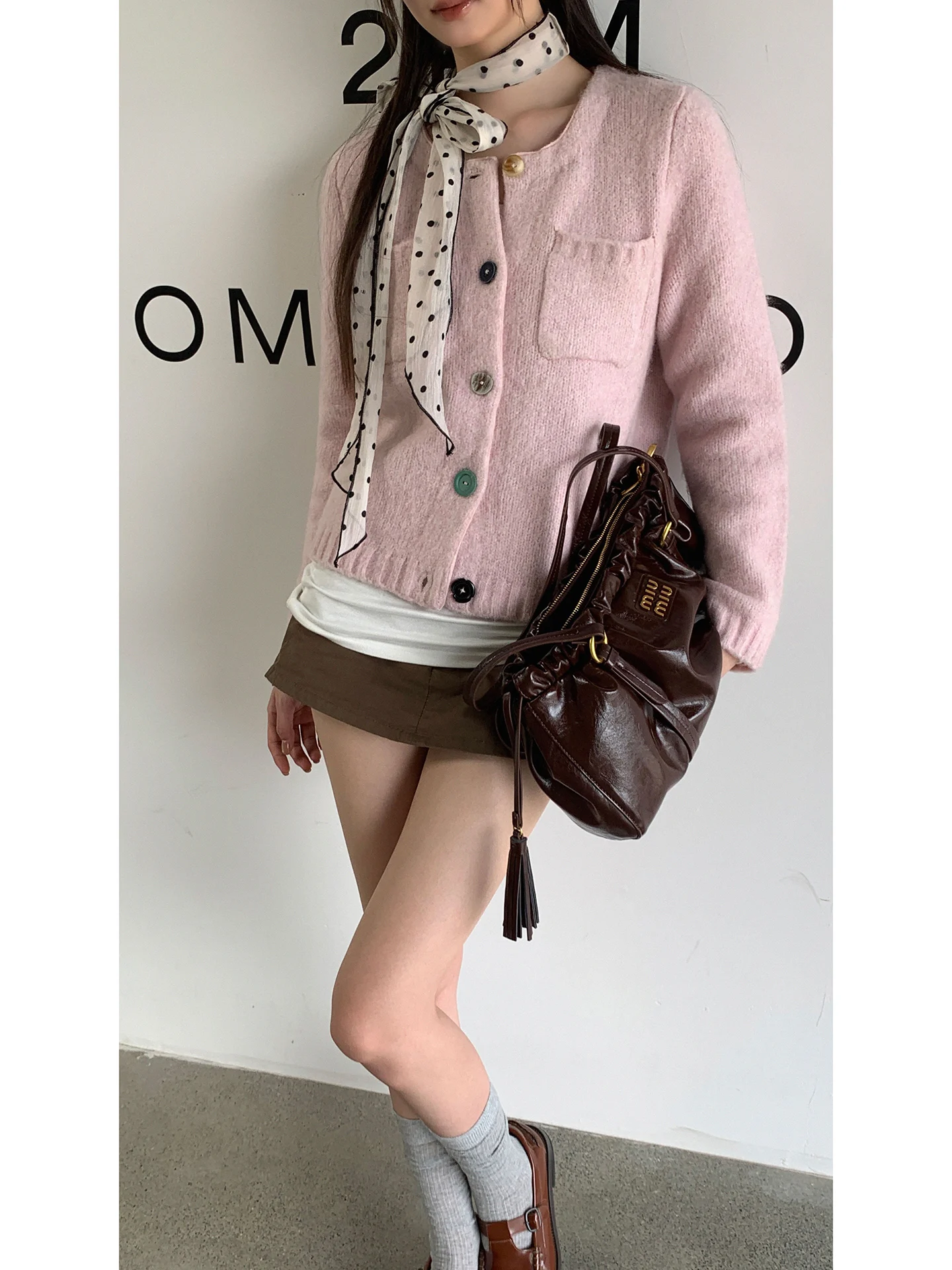 وشاح حريري بنقاط حمراء للنساء، تصميم جديد لعام 2025، ربطة عنق طويلة أنيقة، وشاح بتصميم فيونكة عصري على الطراز الكوري لفصلي ال... #1