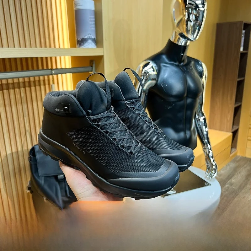 High-End Outdoor Climbing Series Breathable Waterproof Men's Lightweight Casual Hiking Shoes Fashionable Leisure Footwear