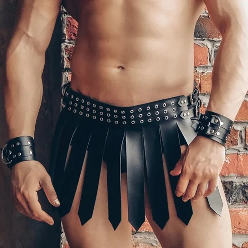 Nuovo costume cosplay da guerriero con gonna romana medievale europea, oggetti di scena per feste in pelle