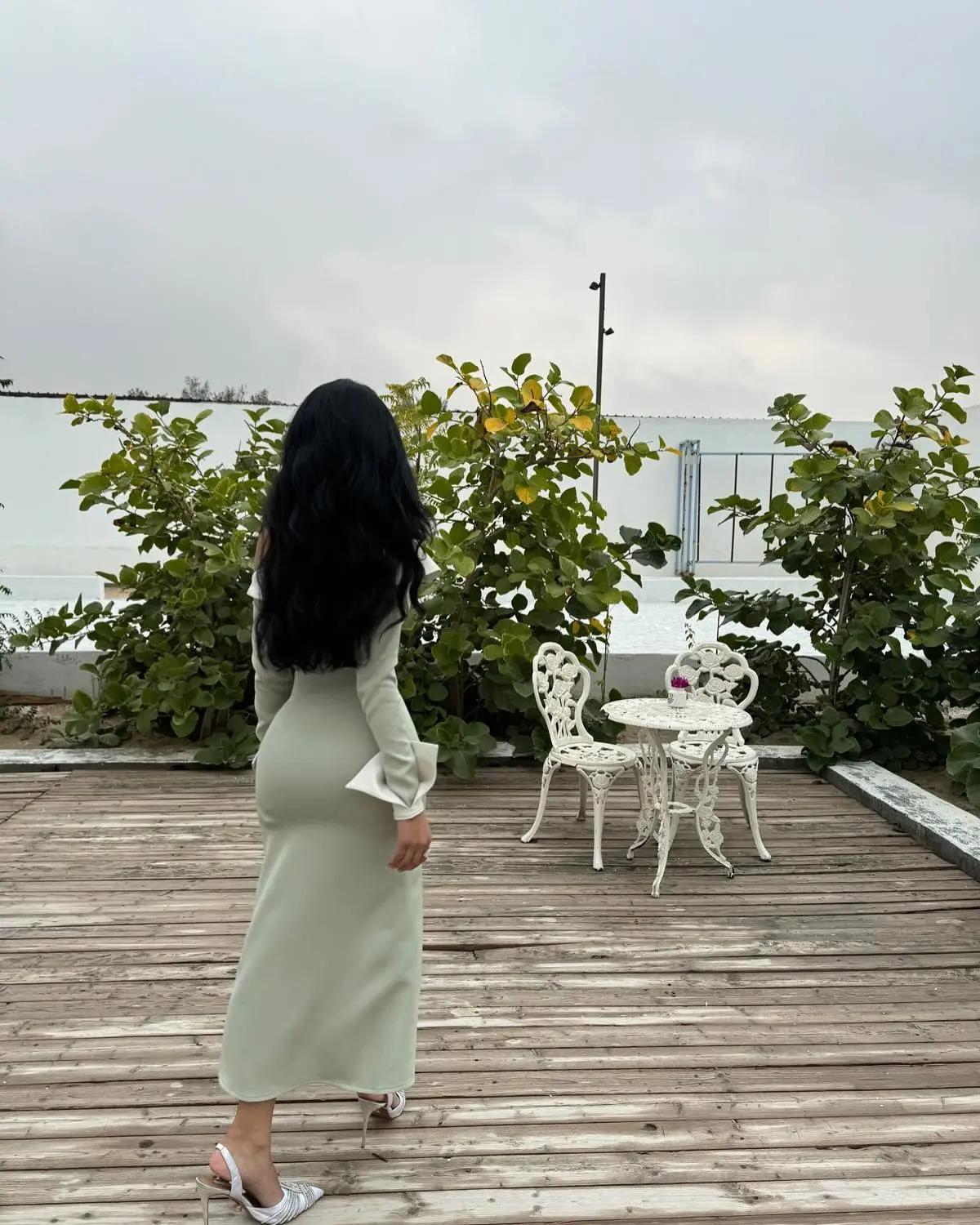 Gaun Malam Kustom Gaun Pesta Bahu Miring Kerah Tinggi Jersey Indah Gaun Acara Khusus Putri Duyung Halus