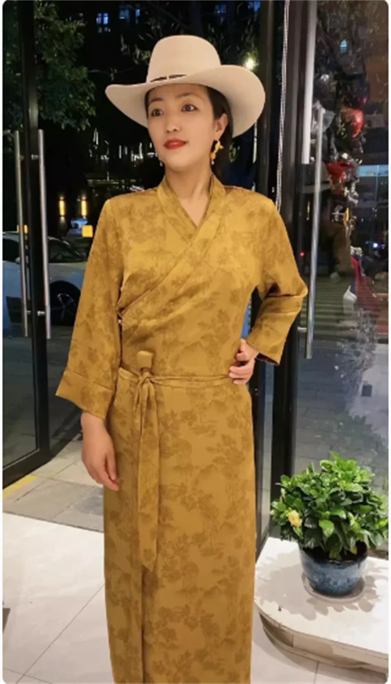 Lhasa clothing, new Chinese style Tibetan clothing, temperament Tibetan clothing