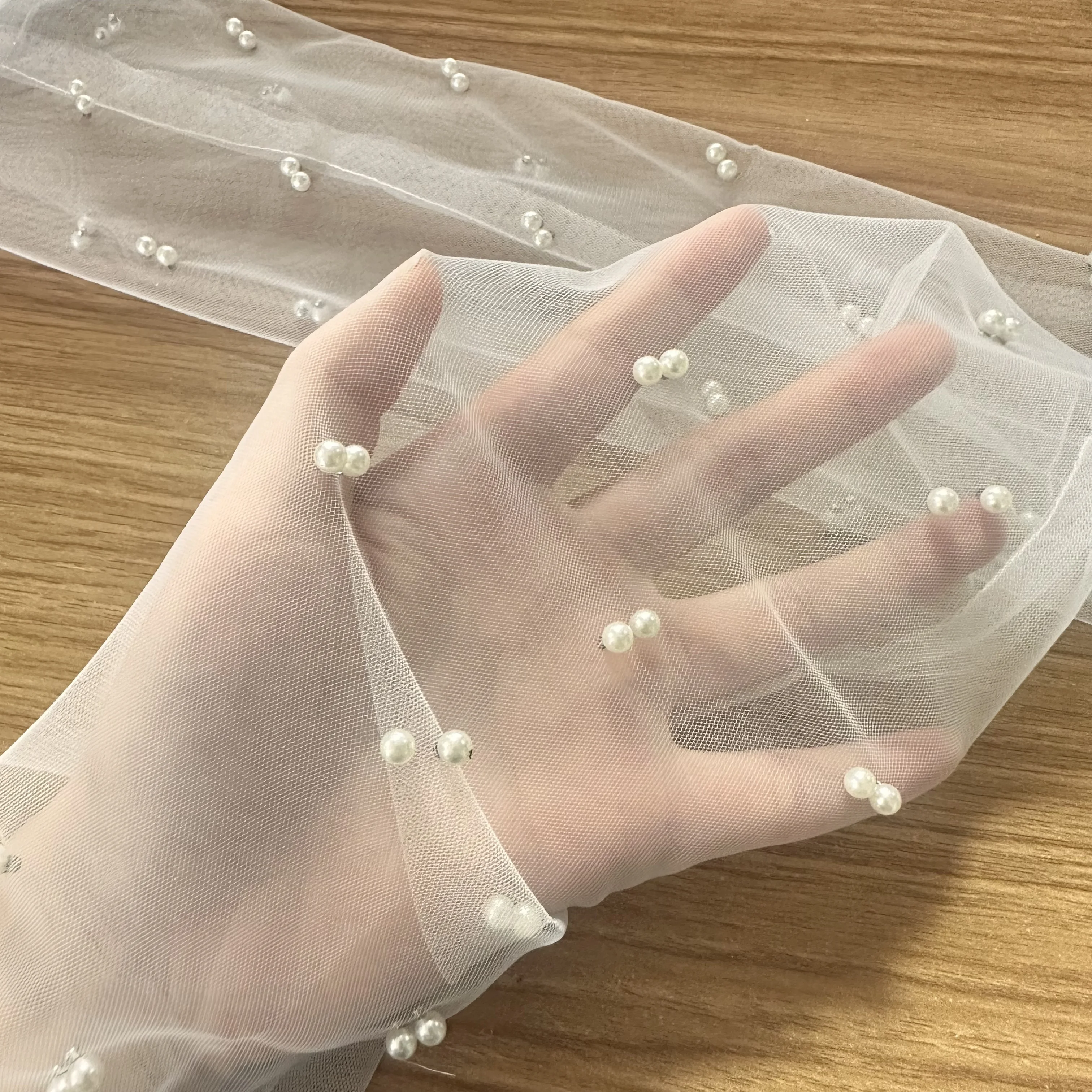 Women Mesh Lace Bridal Gown Mittens Pearl Long Wedding Bridal Gloves Banquet Fingerless Gloves Party Accessories