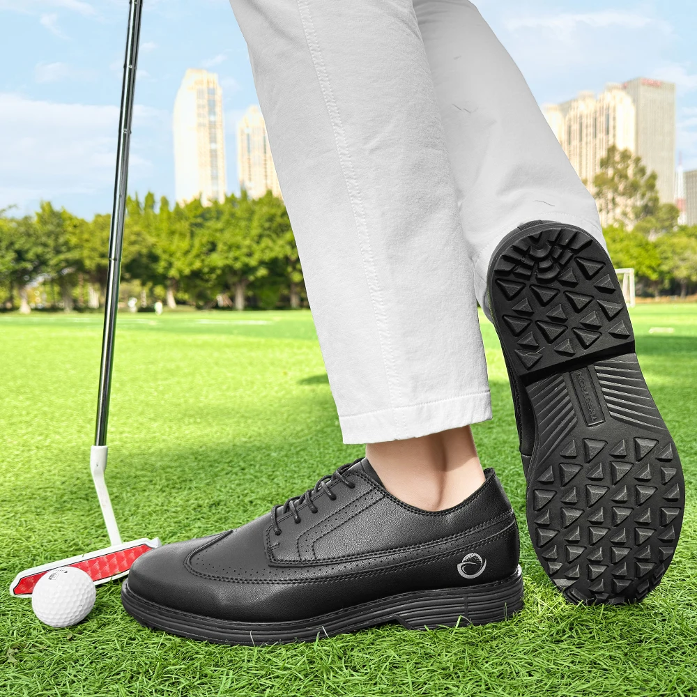 Fashion Trend Men Spikeless Golf Sneakers Water Repellent Upper Anti-slip Rubber Sole Field Training Shoes