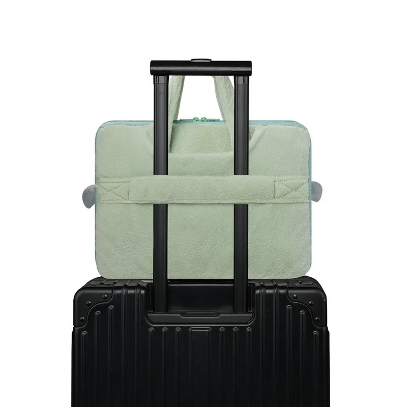 Ins Plush Cute Laptop Bag handle Tablet Carry Case 13 13.3 14 15 15.6 16 Inch Computer Bag Organizer Macbook Air 13 Shockproof