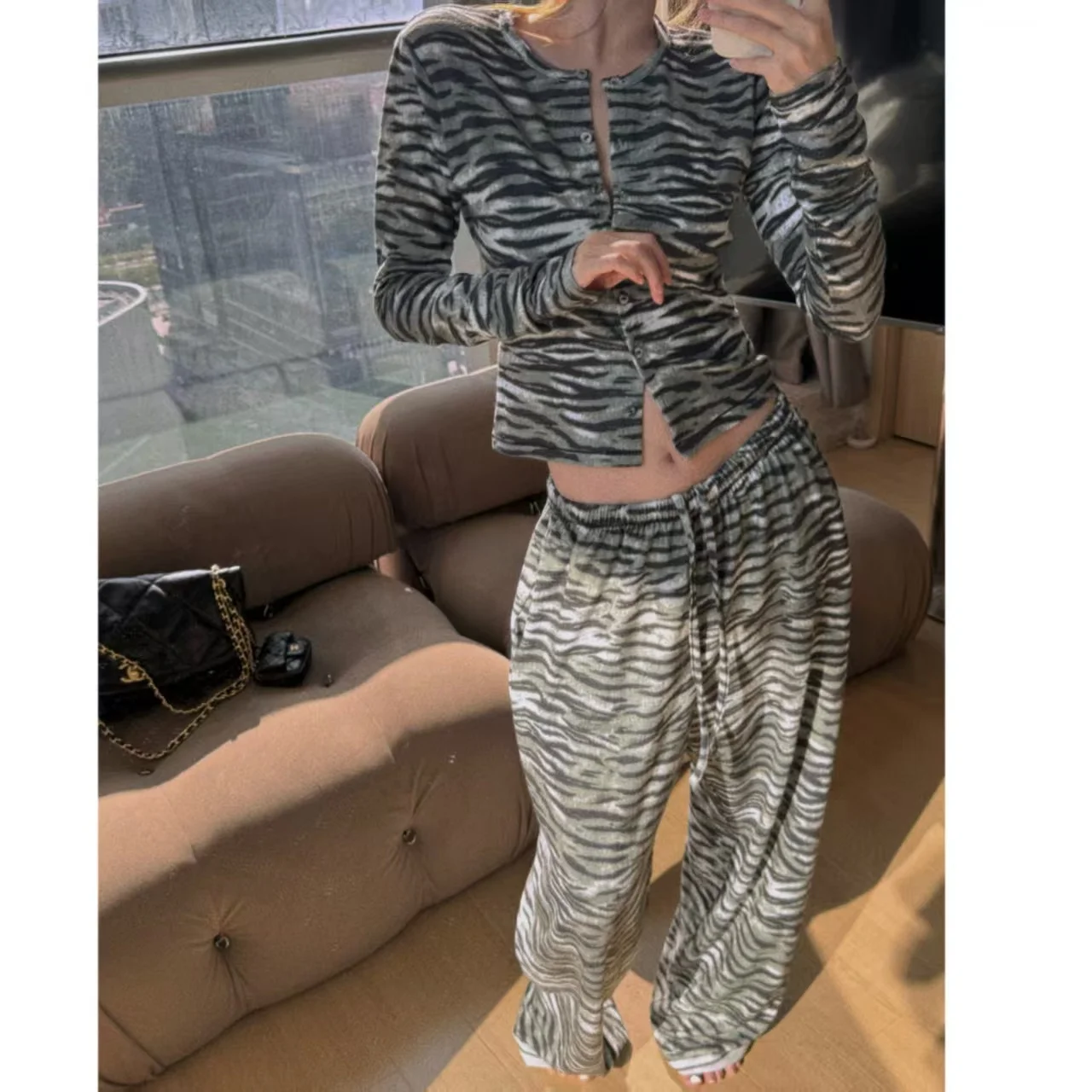 

XYSF mat Zebra Print round Ne Home Clothes Set Lazy Home Spwear New Year Exclusive Two-Piece Long Sve High Waist