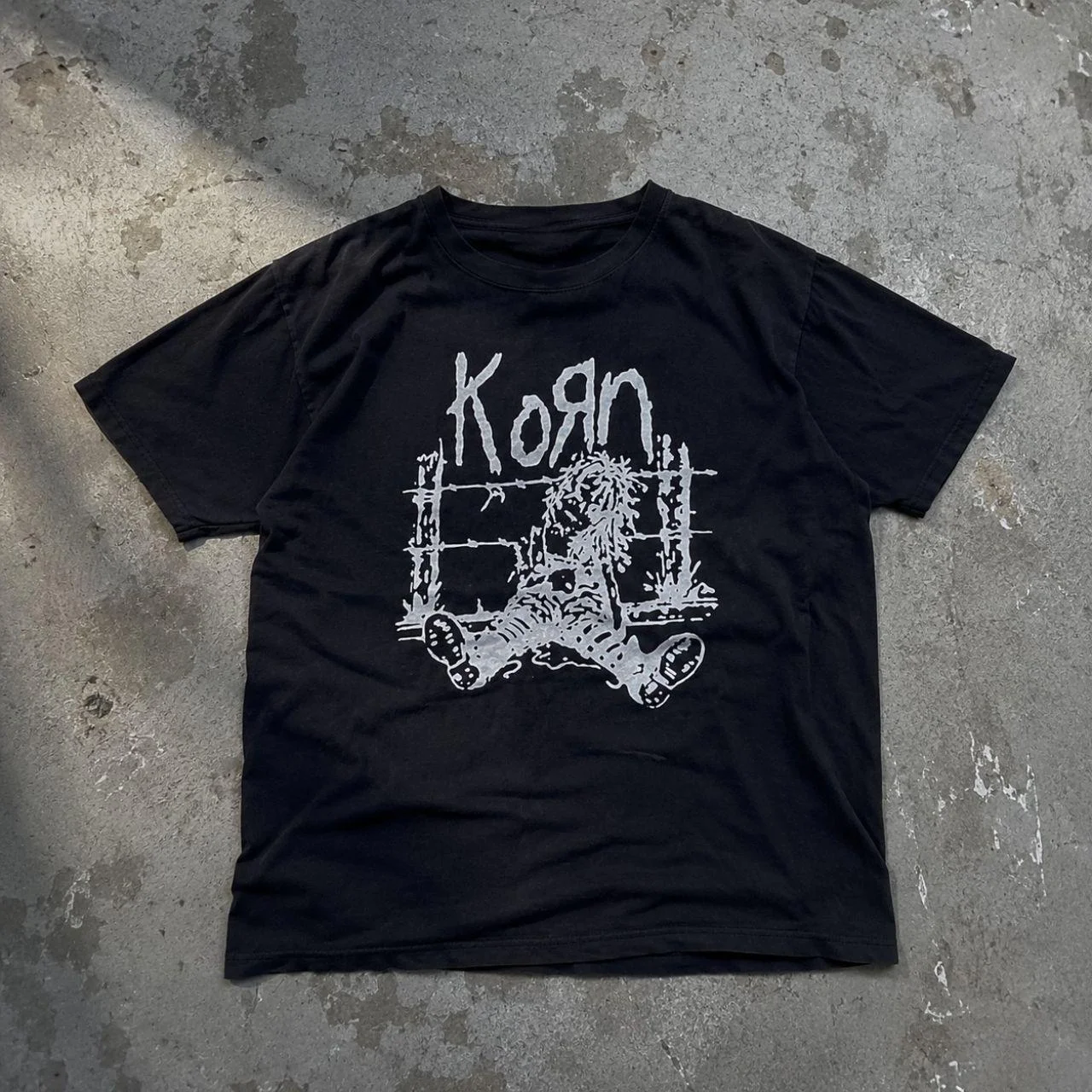 Korn Follow The Leader Cotton Printed T-Shirt Double-Sided Metal Band Tee Men's and Women's Oversize Couple Tee Tops