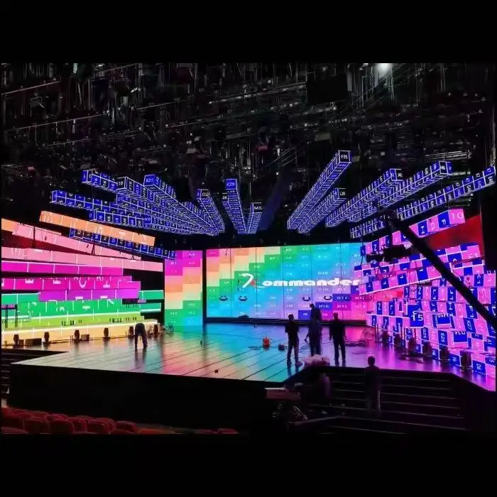 Outdoor Custom Waterproof LED Roll-up Display ScreenRaybo Rd P2.6 P3.9 Never Black Turnkey Led Video Wall System Package Indoor