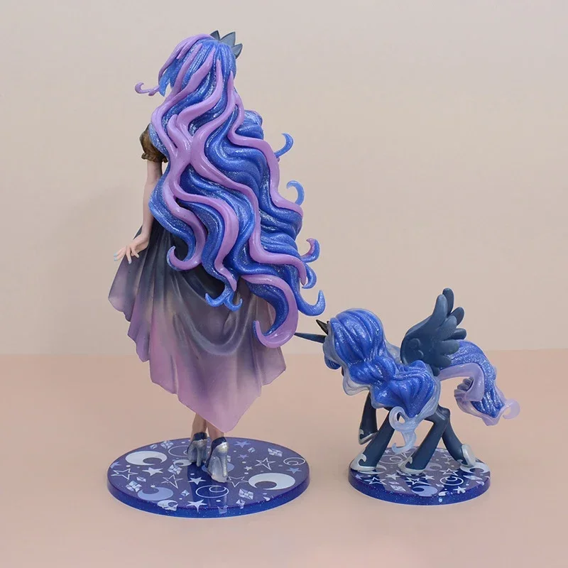 Ornamenten Kotobukiya My Little Pony Prinses Luna Bisoujo 1/7 Action Figure Pvc Anime Model Speelgoed Poppen Gift Gloednieuwe Leuke Schoonheid