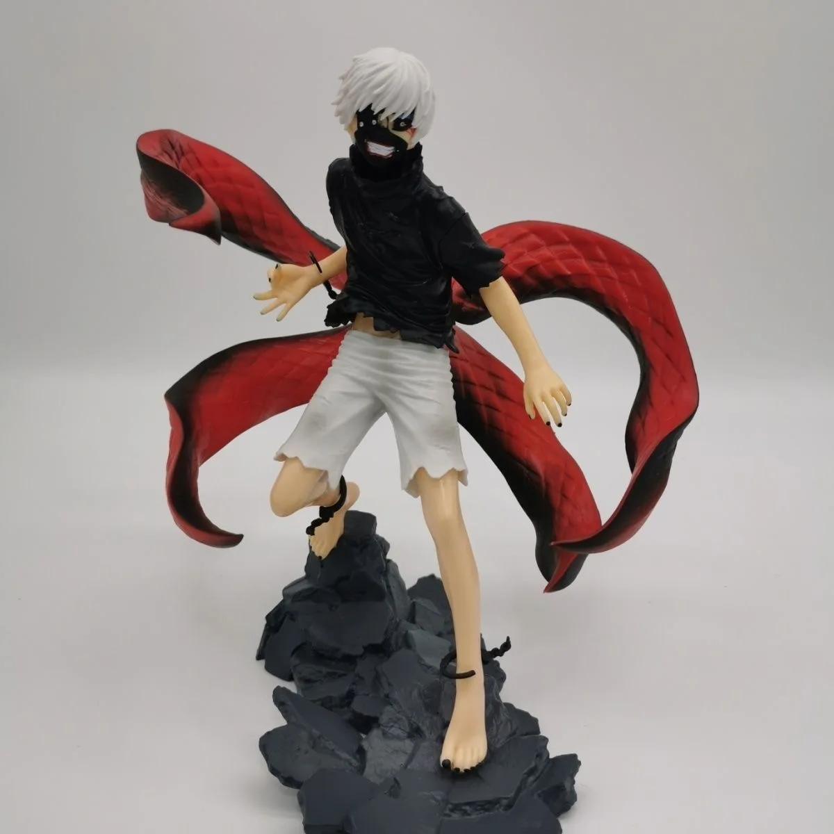Mainan Model Figur Anime Tokyo Ghoul Masker Kelabang Hadiah Ulang Tahun Patung Karakter Kartun Kaneki Ken Dapat Diubah Wajah Kelabang