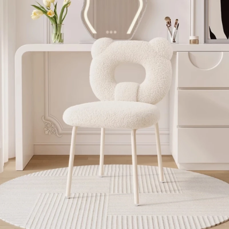 Comfy Nordic Makeup Stool European Small French Modern Living Room Vanity Chair Cute Bedroom Tabouret Coiffeuse Furniture