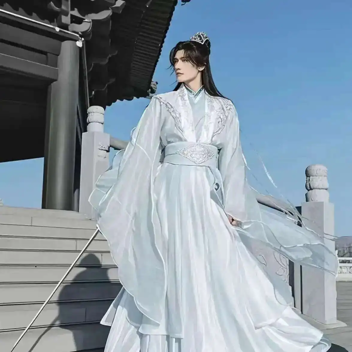 حجم كبير 3XL Hanfu الرجال الصينية المطرزة الأبيض تأثيري حلي القديمة Hanfu مجموعة زي هالوين تنكري الضوء الأزرق Hanfu