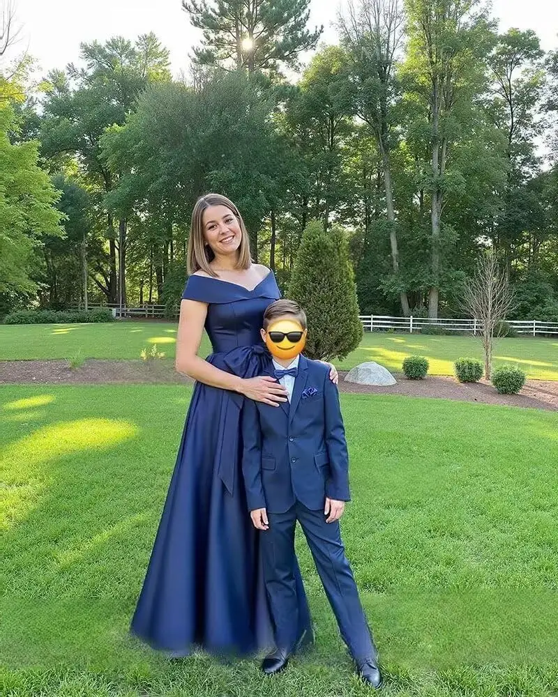 Satijnen moeder van de bruidjurk voor dames off-shoulder theelengte formele bruiloftsgastjurk met strik feestavondjurk