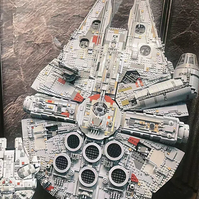 Bloques de Construcción MOC UCS, Modelo de Nave Espacial Millennium Big Falcon, Ladrillos de Lujo, Adorno Espacial, Regalos de Cumpleaños y Navidad