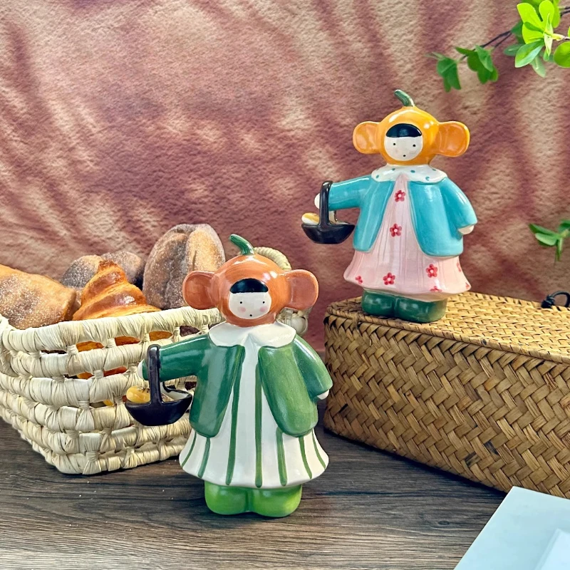 

Милая керамическая фигурка девочки в корзинке, игривое украшение в виде куклы, декор для гостиной, прихожей, рабочего стола, украшение для детской комнаты, идеальный подарок.
