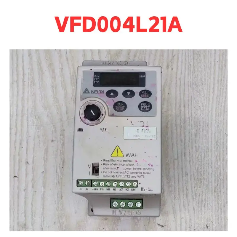 

second-hand inverter VFD004L21A, function well Tested well and shipped quickly