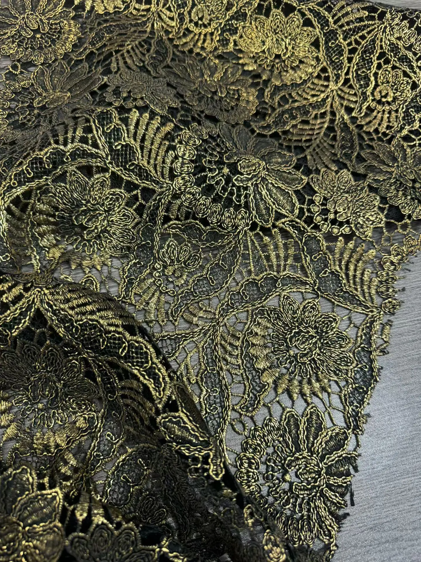 embossed-gold-soluble-fabric-lace-hollow-out-3d-designers-special-clothing-material-chinese-origin-winter-season