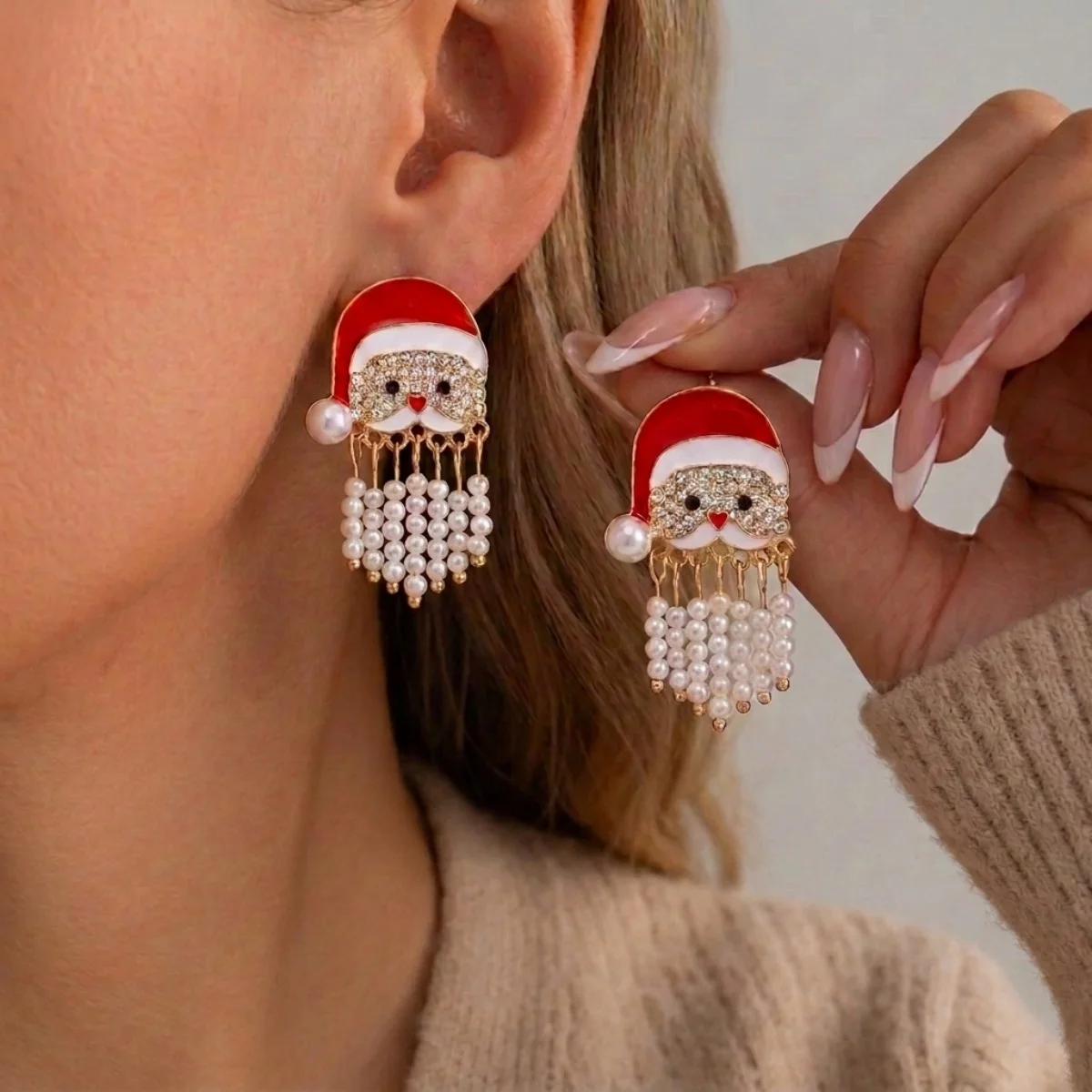 Kreative, niedliche Weihnachtsmann-Ohrstecker mit simuliertem Perlenquastenbart für Frauen, Strass-Weihnachtsmann-Ohrringe, Weihnachtsparty-Schmuck – Detail 18