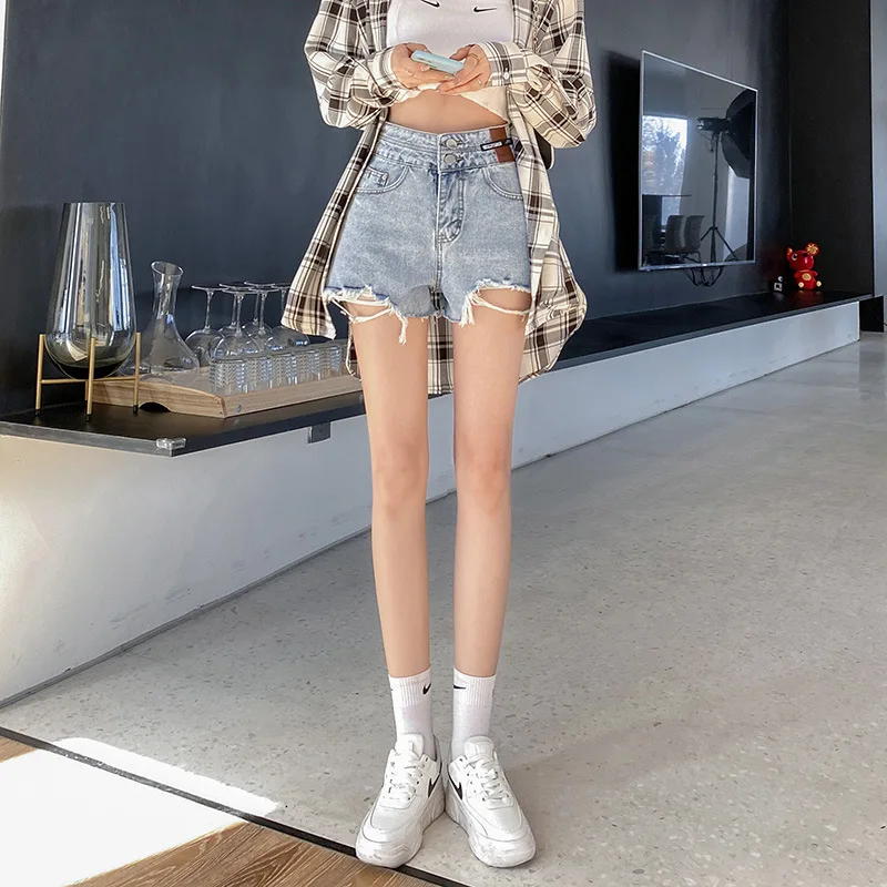 

Rugged denim shorts for women's 2024 new summer high waisted and slim figure, A-line ultra short ripped hot pants