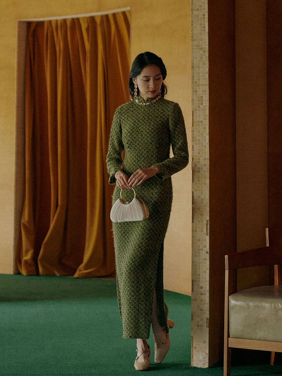 

Осенне-зимнее утепленное винтажное повседневное теплое ципао с длинным рукавом, низким разрезом, из полиэстера, с квадратным воротником, низким вырезом и молнией сзади