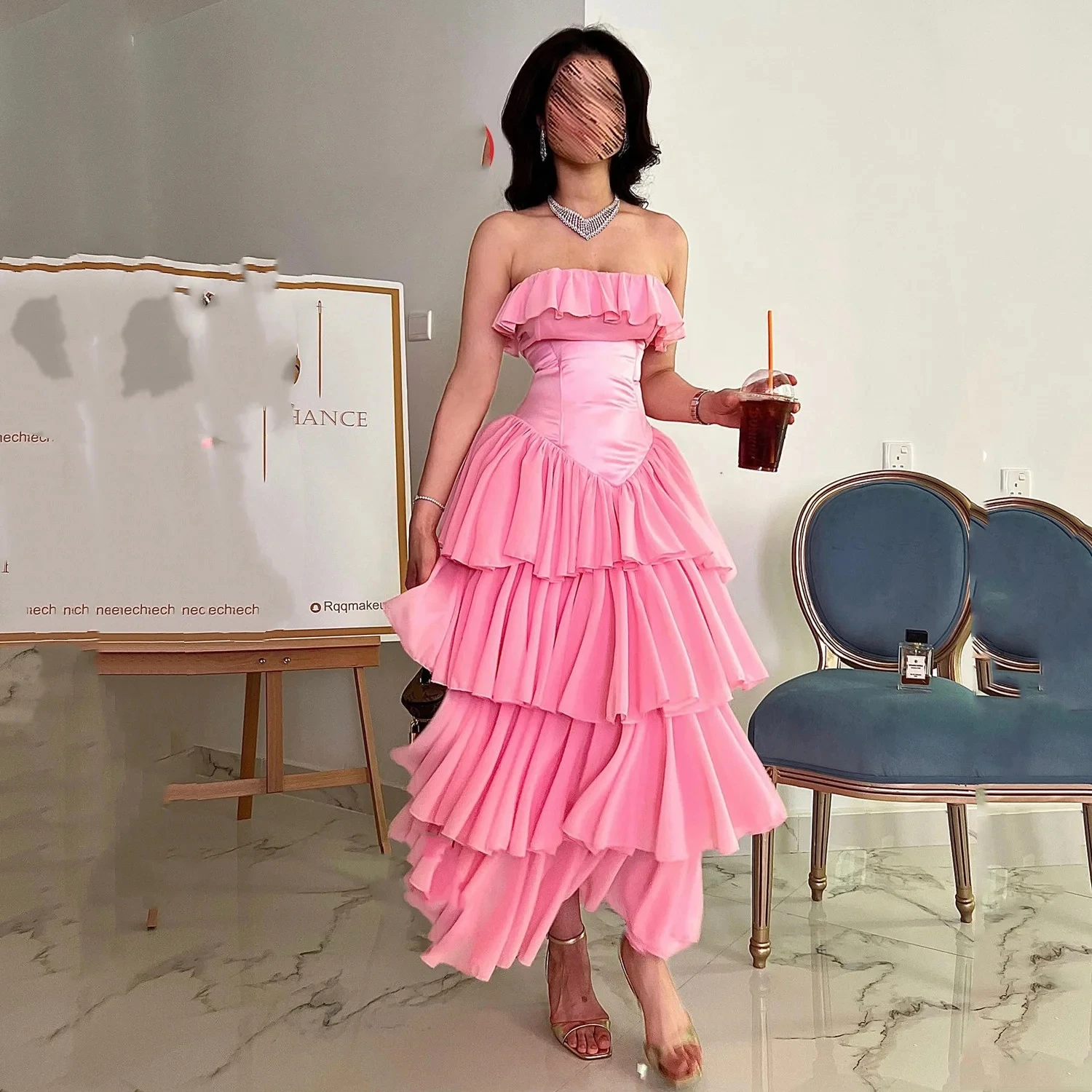 

Pink Strapless Tiered Long Bespoke Occasion Gown Evening Dresses Prom Pastrol Unisex Jersey Retro Dubai Saudi Arabic Customized