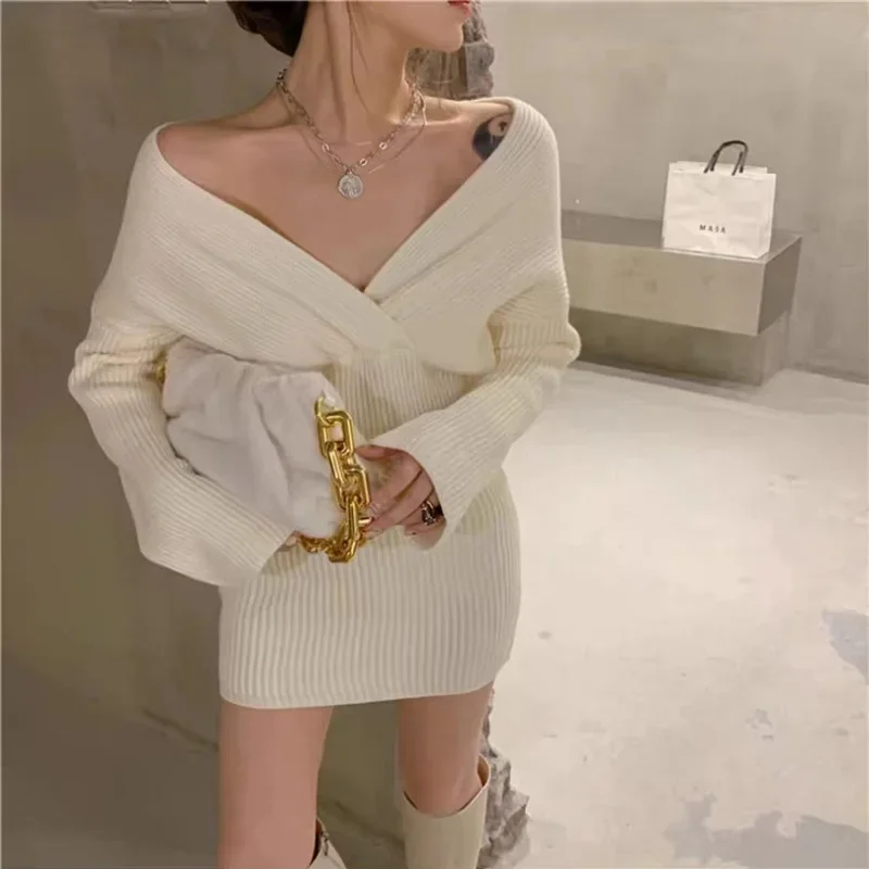 

Small Sexy V-neck Cross Off Shoulder Slimming Look Hip hugging Long Sleeve Sweater Dress