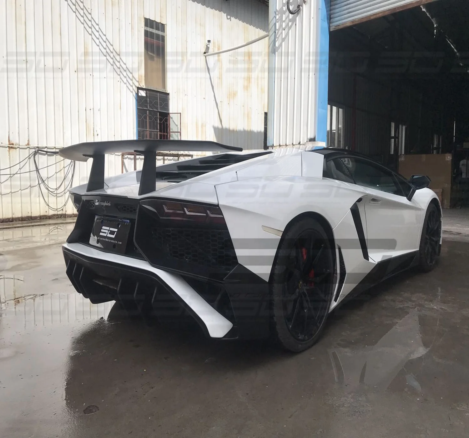 Sv Style Half Dry Carbon Fiber Full Body kit Rear bumper For Lambor Aventador Lp700 LP720 LP750