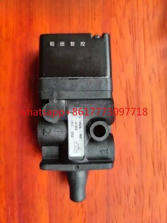 03041302 mechanical valve (3/2) two-position three-way G1/8 caliber high flow rate