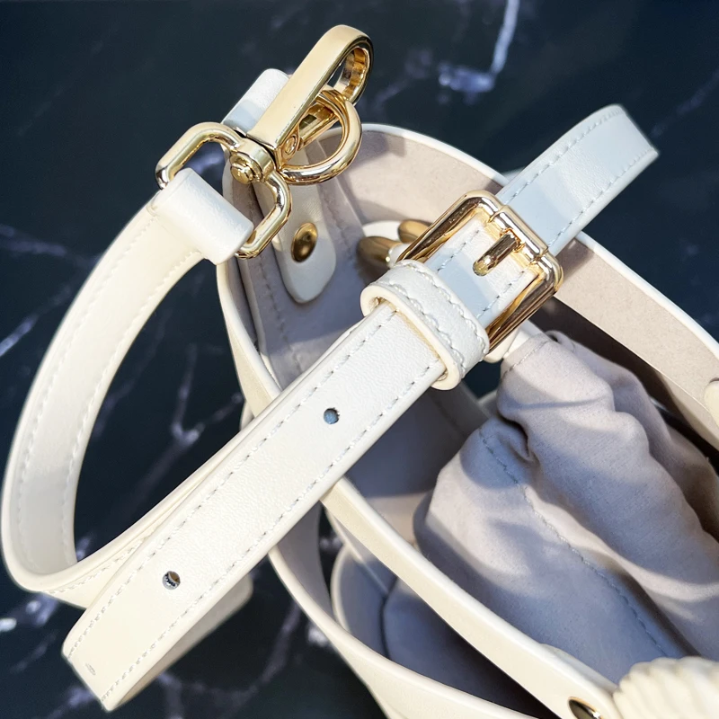 Casual Half Moon Bags For Women Luxury Designer Handbag Purses 2025 New In PU Rivet Hollow Top Handle With Inner Pocket Shoulder