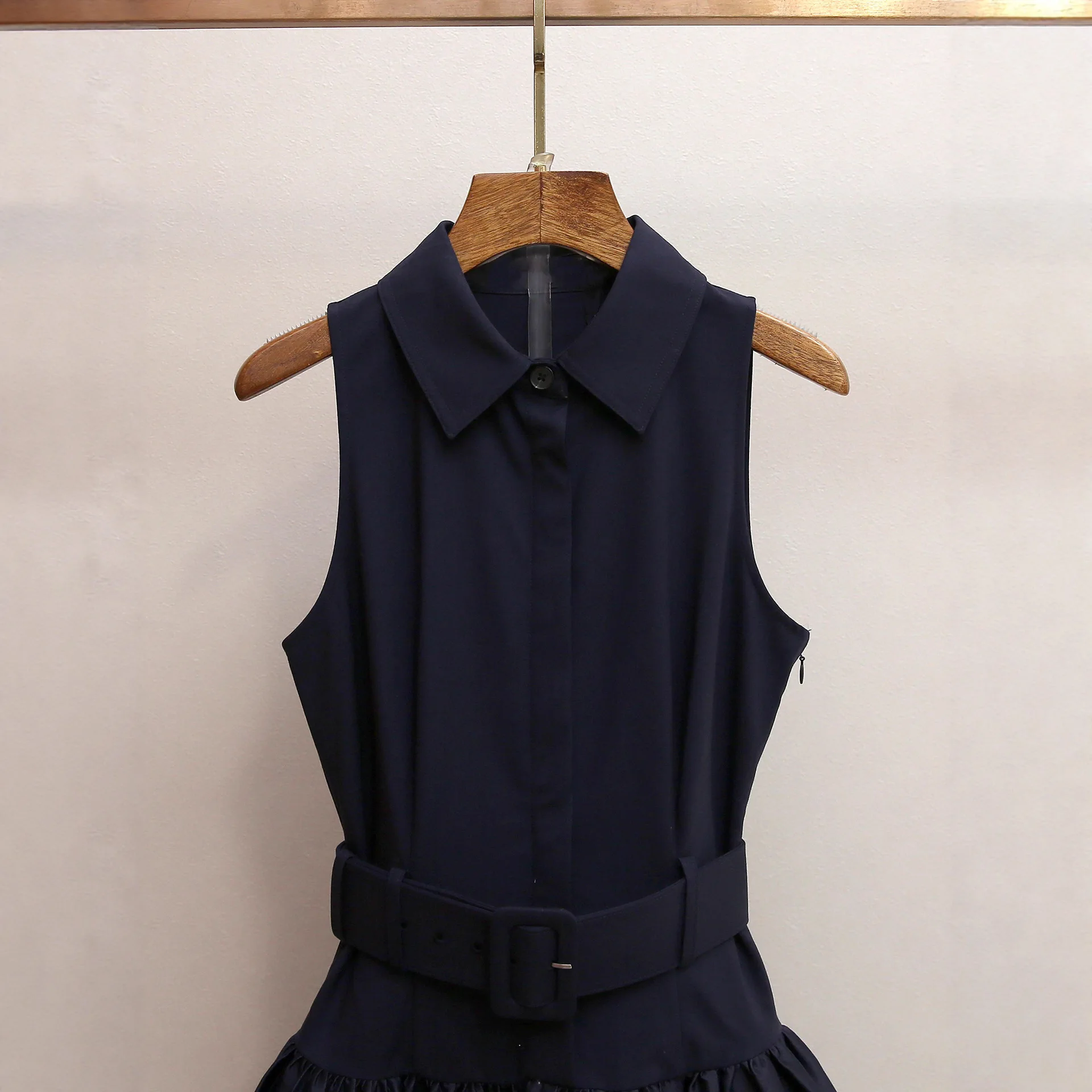 가을 신상 우아한 헵번 스타일 A라인 플레어 민소매 슬림핏 칼라 원피스