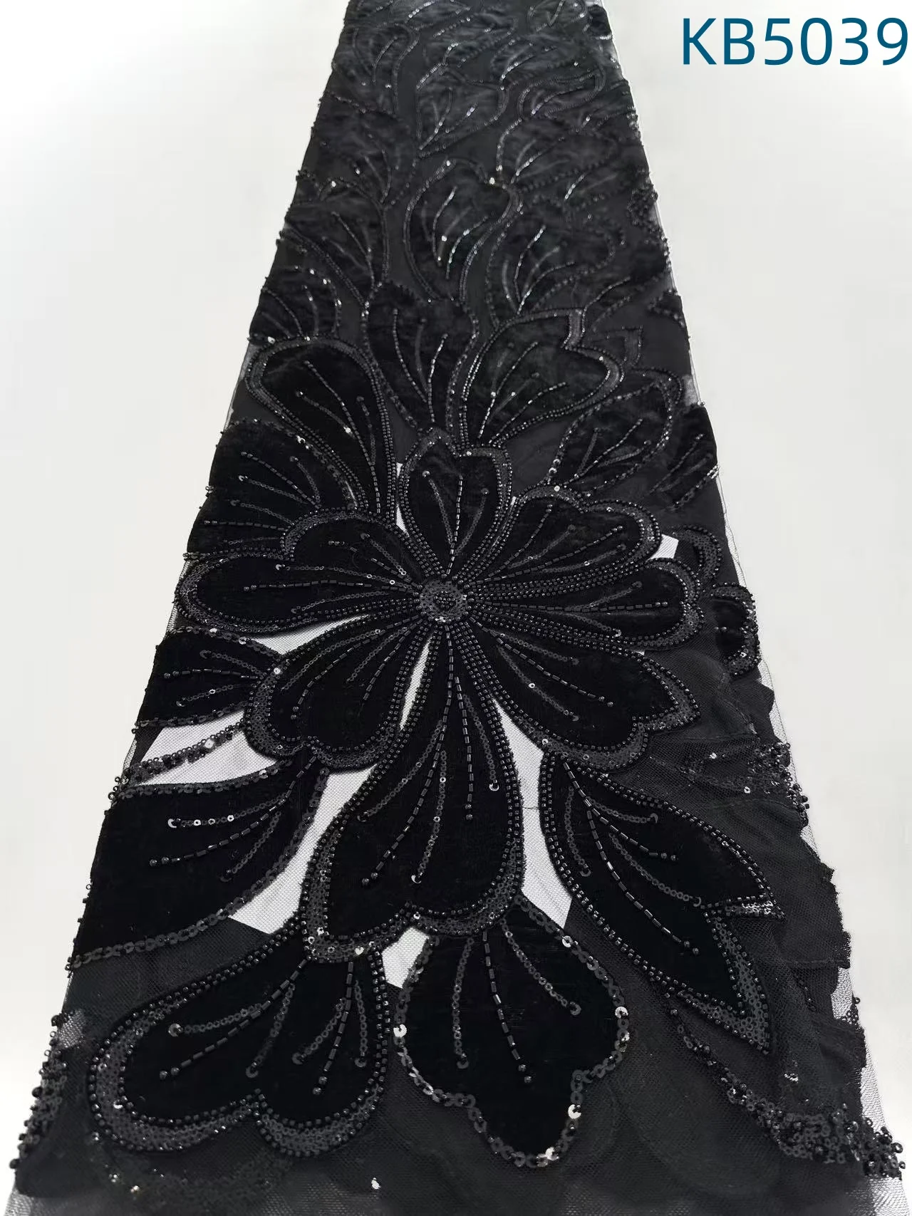 Latest African Sequins Lace Fabric 2025 High Quality Beaded Embroidery French Mesh Fabric 5 Yards Velvet Lace For Sewing KB5039