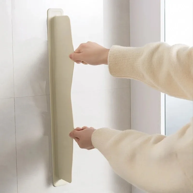 Silicone Sink Splash Guard, Waterproof Kitchen Sink Protector with Suction Cups, Dishwasher Safe, Easy to Install
